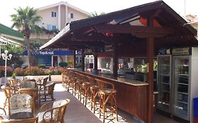 โรงแรมโอเอซิส